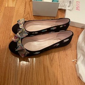 Emilio Pucci flats